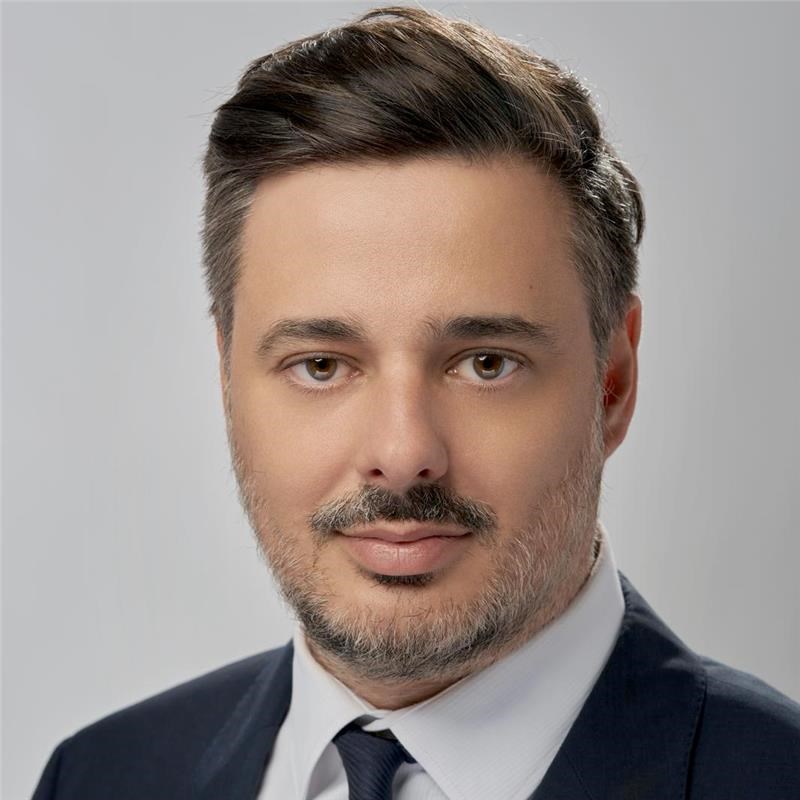 Sr. Carles Agustí Oliveras