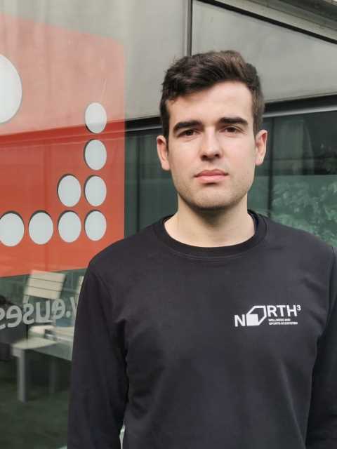 Salas Castella, Alex