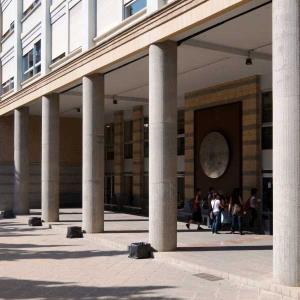 Fotografia de les Facultats d'Infermeria i de Medicina