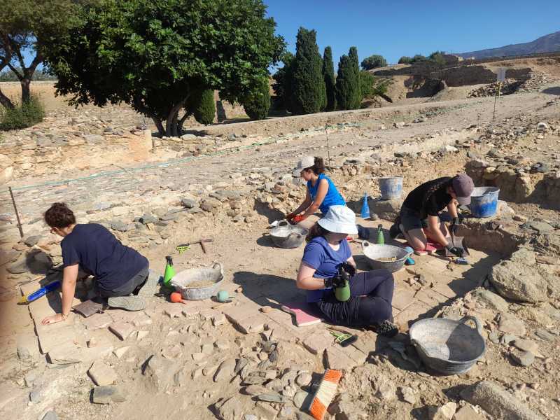 Imatge dels treballs a la Ciutadella de Roses