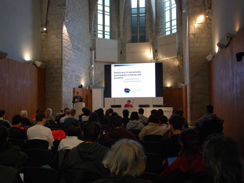 Imatge de la primera de les cinc sessions que della Porta imparteix aquesta setmana a les Lliçons Ferrater Mora