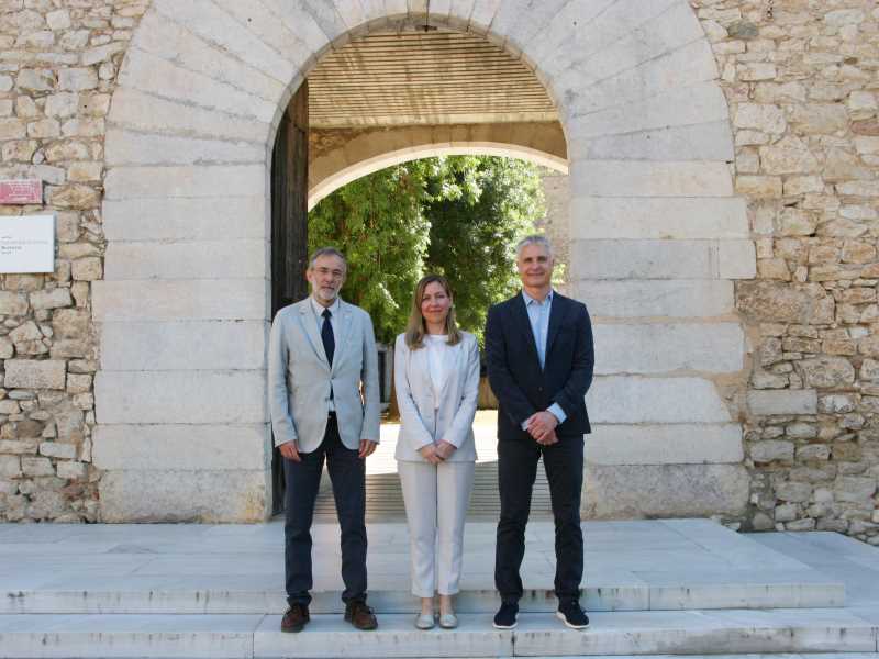 D'esquerra a dreta: el vicerector de Projectes Estratègics i Internacionalització de la Universitat de Girona (UdG), Josep Calbó,