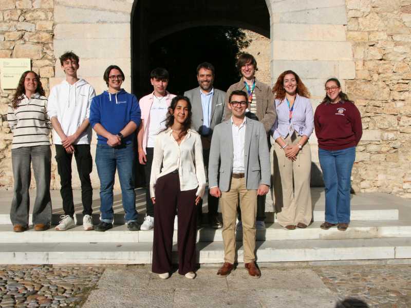 Representants de les universitats catalanes amb el vicerector d'estudiants de la UdG, Robert Martí