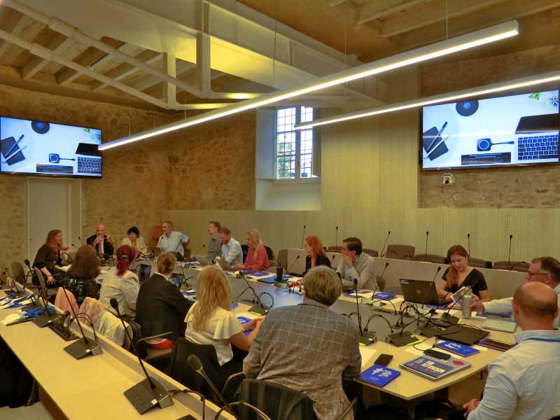 El rector de la UdG, Quim Salvi, donant la benvinguda als assistents