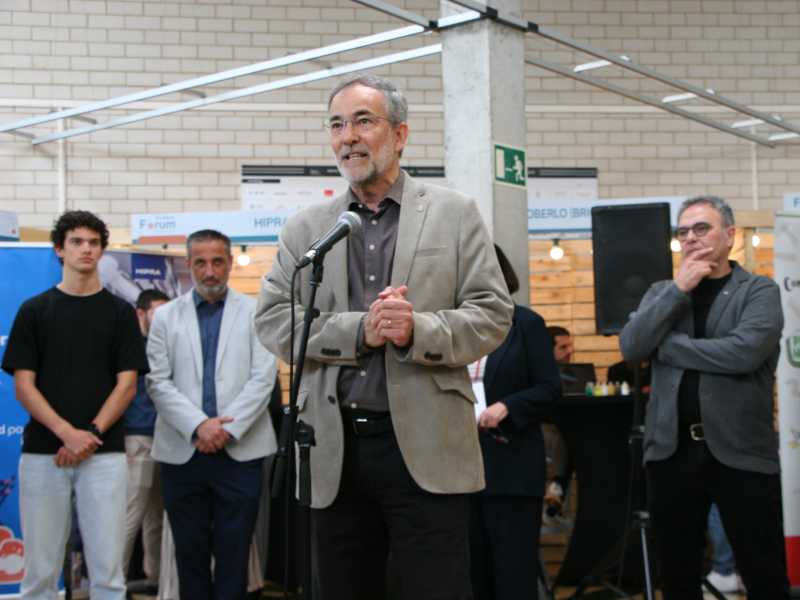 El rector de la UdG, Josep Calbó, durant la seva intervenció