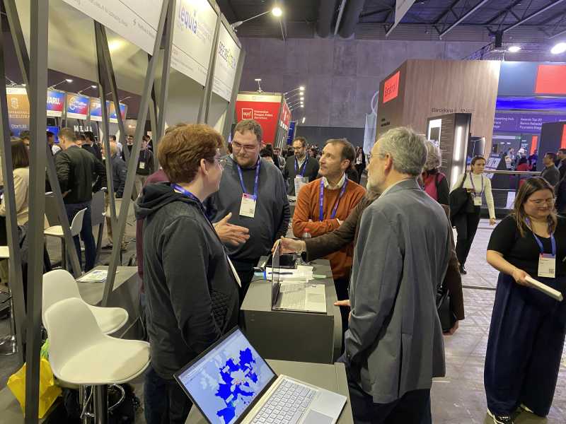 El rector de la UdG, Josep Calbó i part del seu equip de vicerectors a l