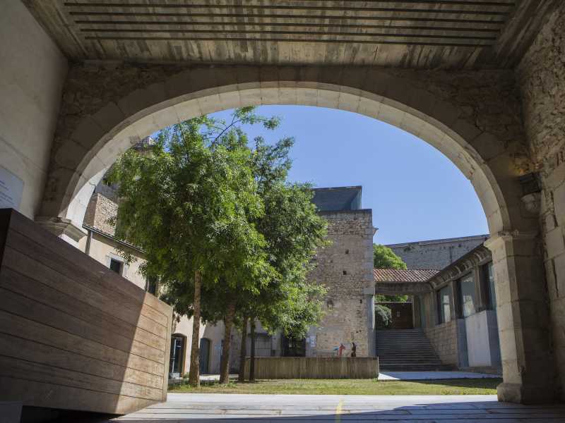 Imagen de archivo del edificio Les Àligues, sede del Rectorado de la UdG