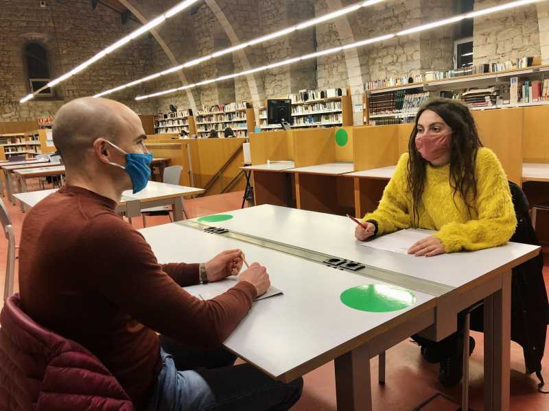 L’advocat Lur Sedeño serà el mentor de Lucía Rodríguez Romero, que aquest any 2020 ha finalitzat el grau de Criminologia a la UdG.