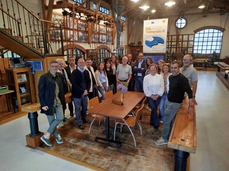 Reunió del projecte DUAL- Transversalis a l'IMH (Instituto Máquina Herramienta) de l'Escuela de Ingeniería Dual d'Elgoibar.