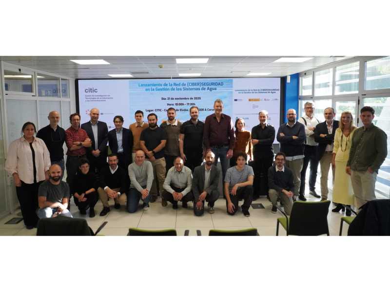 Imatge dels assistents del llançament de la Xarxa de Ciberseguretat en la Gestió dels Sistemes d'Aigua