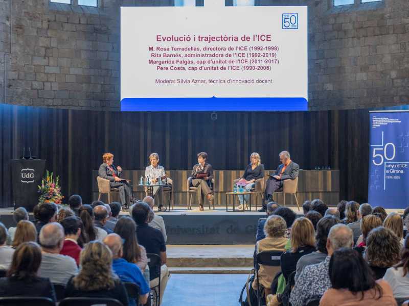 Imatge de l'acte de celebració dels 50 anys de l'ICE