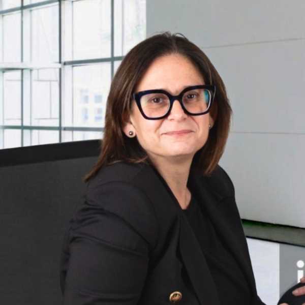 Anna Suades. Entre Subjectes