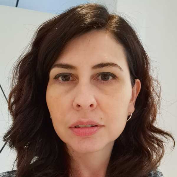 Laura Merino Entre Subjectes