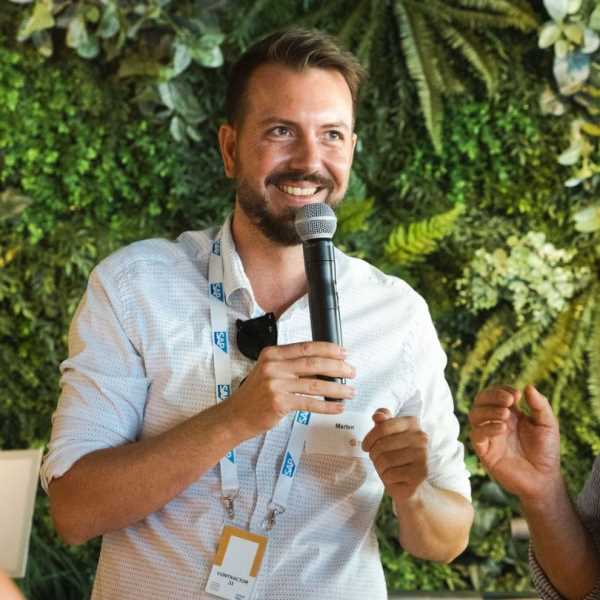 Marten Schirmer. Entre Subjectes