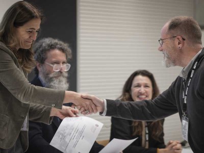 El professor Joan Fontàs rep el premi al millor article a l’àrea temàtica 7 del congrés internacional FORTMED 2026