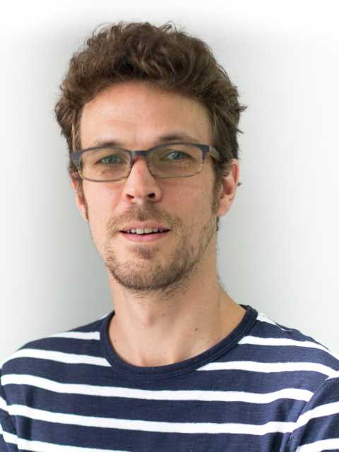 Photo of Dr Thomas Castelain