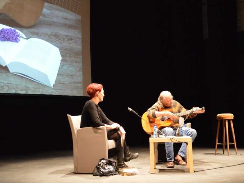 Pau Riba canta Clementina Arderiu