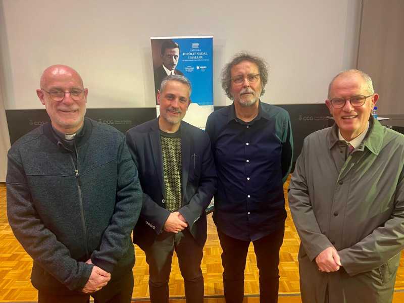 Trobada entre Fra Octavi Vilà i Joan Ferrer per explorar com la religió i la comunicació conviuen.