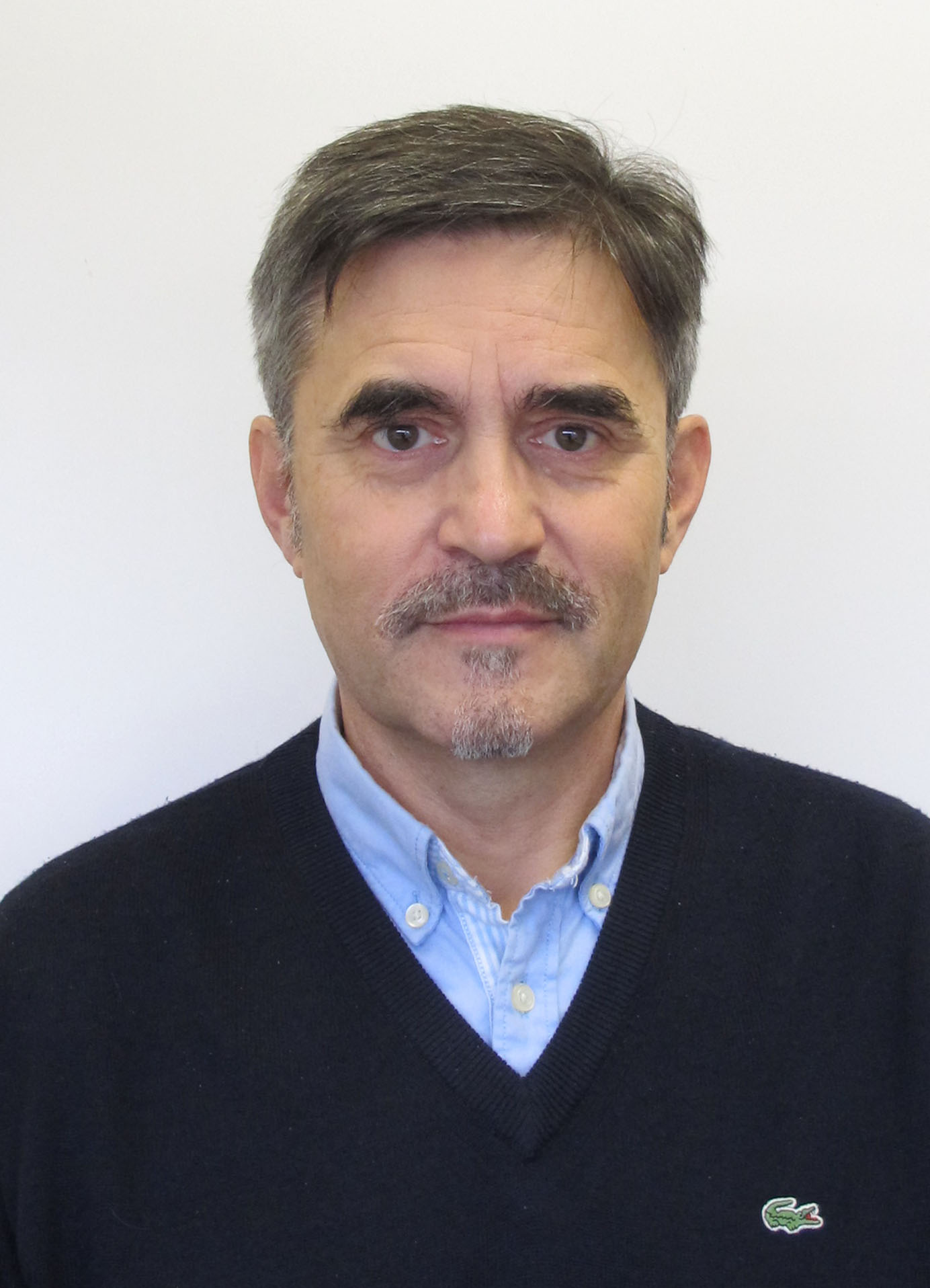  Fotografia de Dr. Fernando Julian Perez